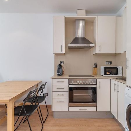 Guestready - Bright Home Near Montjuic Barcellona Esterno foto