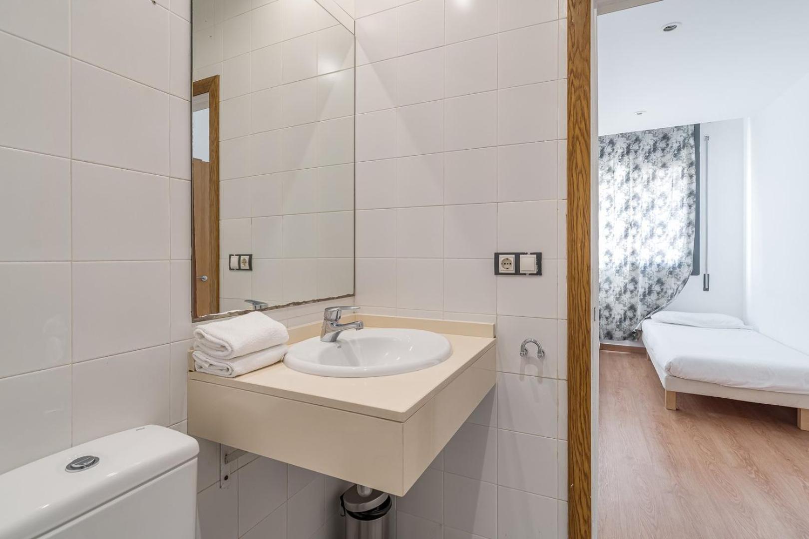Guestready - Bright Home Near Montjuic Barcellona Esterno foto